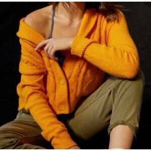 ANTHROPOLOGIE PILCRO Cable Knit
Cardigan Sweater Mango